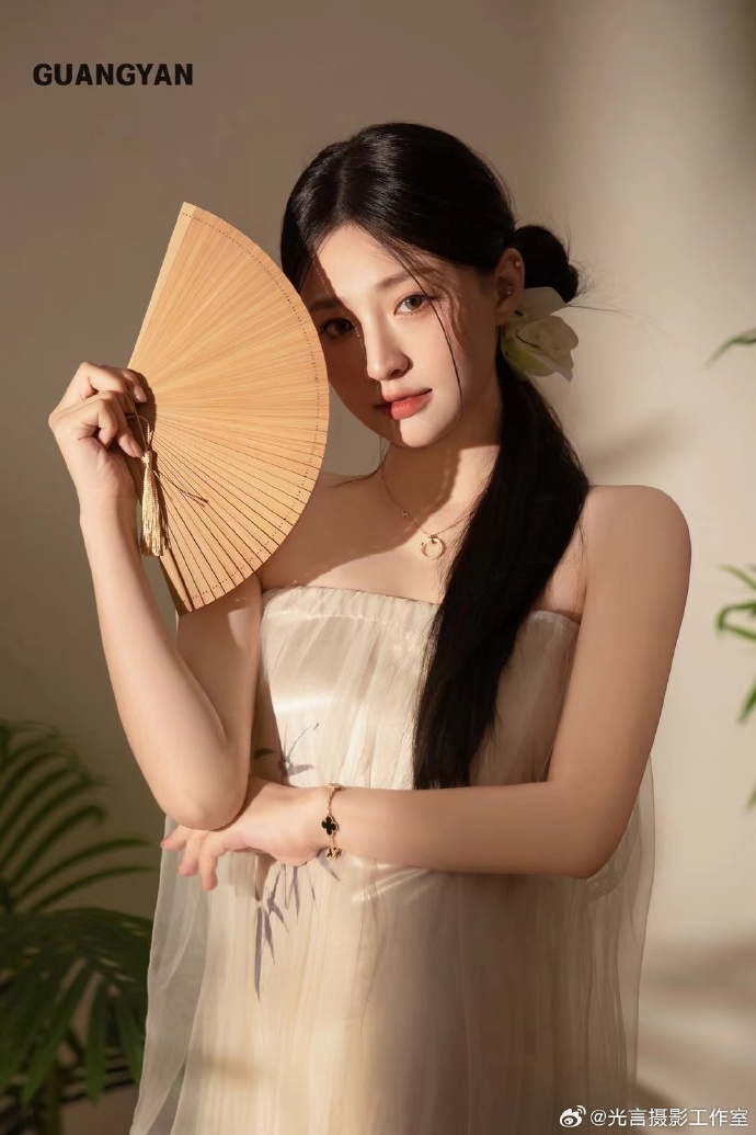 《玩偶特工》伊丽莎·杜什库与乔斯·韦登科幻巨制仅26集落幕，口碑两极分化后升至81%新鲜度